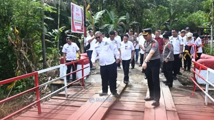 Peresmian Revitalisasi Jembatan MUA di Desa Lasara Taneseo, Kabupaten Nias