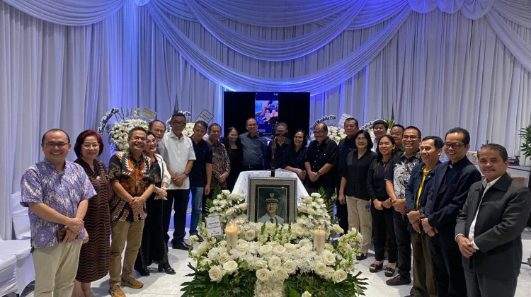 Nias Berduka, Wabup Yusman Hadiri Pelayatan Tokoh Pemekaran  di Jakarta