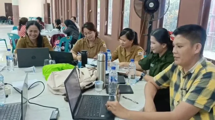 Pembukaan Pelatihan Bimbingan dan Konseling dan Penguatan Karakter bagi Guru