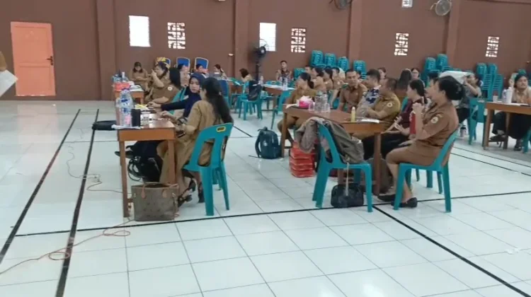 Pembukaan Pelatihan Bimbingan dan Konseling dan Penguatan Karakter bagi Guru