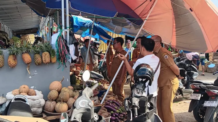 Penataan Sarpras Perdagangan dan Penataan PKL di Pasar Beringin Eks Terminal