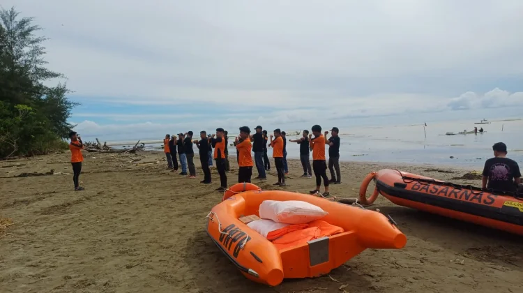 Latihan Bersama TRC BPBD Kota Gunungsitoli dan Basarnas Nias