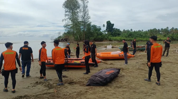 Latihan Bersama TRC BPBD Kota Gunungsitoli dan Basarnas Nias