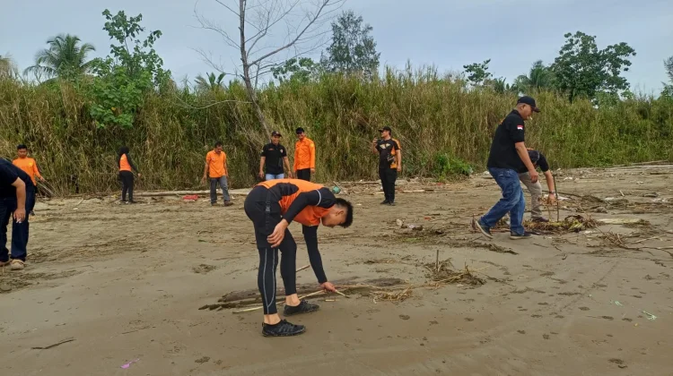 Latihan Bersama TRC BPBD Kota Gunungsitoli dan Basarnas Nias