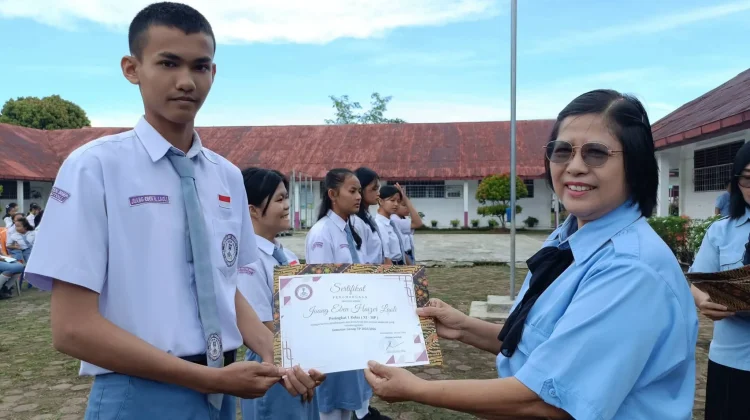 Penutupan Akhir Semester Genap SMKS Kristen BNKP