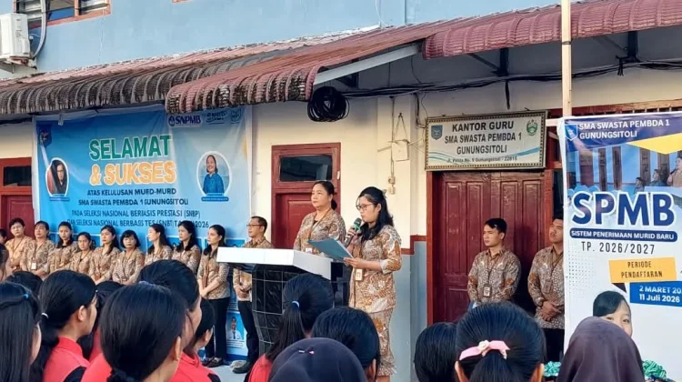 Upacara Apresiasi Prestasi Murid SMA Swasta Pembda 1 Gunungsitoli