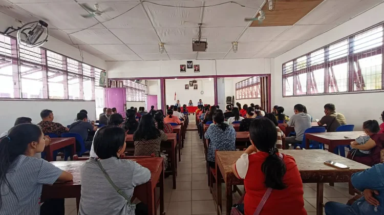 Sosialisasi visi dan misi sekolah SMKS BNKP