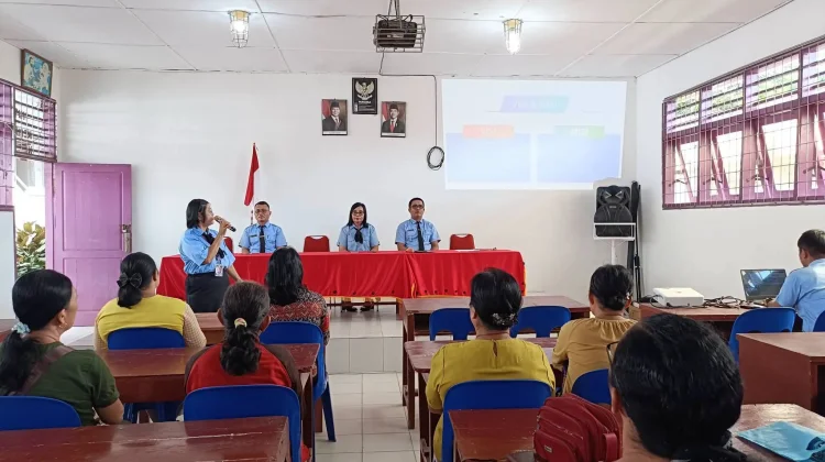 Sosialisasi visi dan misi sekolah SMKS BNKP