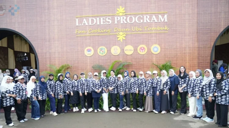 Ketua PKK Ikuti Ladies Program dan Fun Cooking di Medan