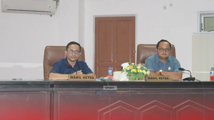 Bupati Nias Hadiri Rapat Paripurna DPRD Penyampaian Pandangan Umum Fraksi-fraksi