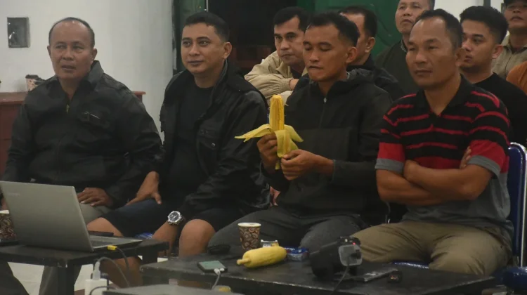 Personel Kodim 0213/Nias Nobar Piala Dunia 2026, UMKM Ikut Terdampak Positif