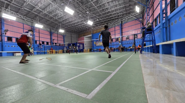 Hall Sowua, Lapangan Badminton di Desa Miga