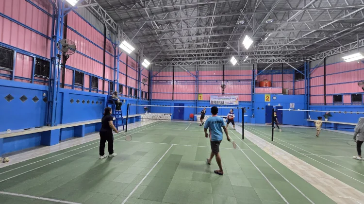 Hall Sowua, Lapangan Badminton di Desa Miga