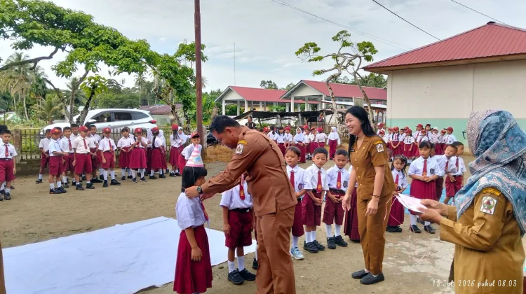 Kadis Parbud Nias Utara Buka Kegiatan MPLS di SDN 071019 Tuhemberua