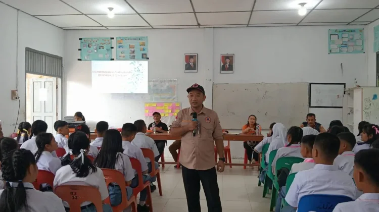 Sosialiasi KIE Rawan Bencana di SMA Negeri 2 Gunungsitoli