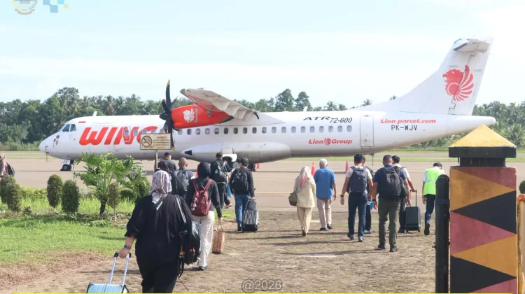 Wawako Gunungsitoli Antar Keberangkatan Wagubsu setelah Mengakhiri Kunker