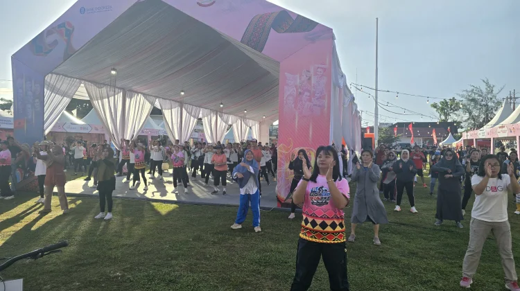 Qristap Fun Bike dan Senam Bestie Qris di Jelajah Rupiah Kepulauan Nias