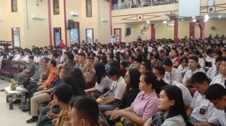 Pemuda Nasrani di Kota Gunungsitoli Ikuti Seminar Kepemudaan