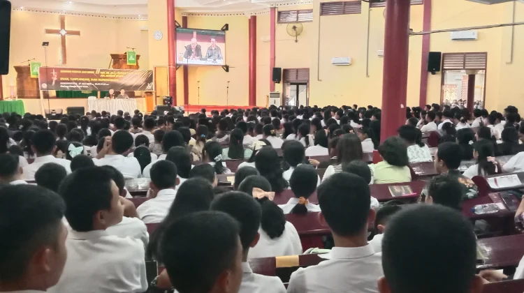 Pemuda Nasrani di Kota Gunungsitoli Ikuti Seminar Kepemudaan