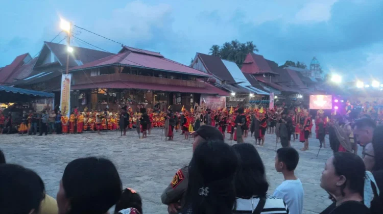 Asisten Asanurdin Zendrato Hadiri Pembukaan Bawomataluo Expo IV di Nias Selatan