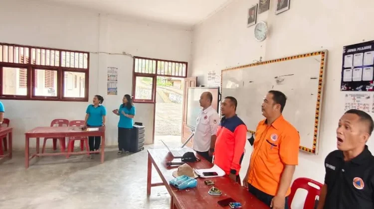 Sosialisasi KIE Rawan Bencana di UPTD SD Negeri 071000 Lōlōlakha