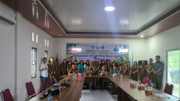 Bunda PAUD Nias Selatan Buka Penyusunan Rancangan Wajib Belajar 1 Tahun Prasekola