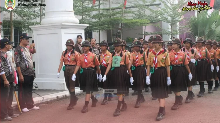 Gerak Jalan Indah Pramuka di Kabupaten Nias Meriahkan HUT Ke-81 Kemerdekaan RI