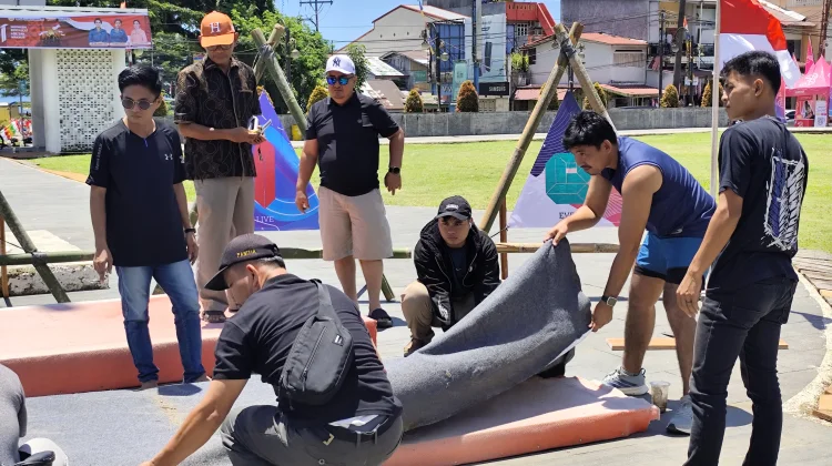 Persiapan OSALE di Lapangan Merdeka Gunungsitoli