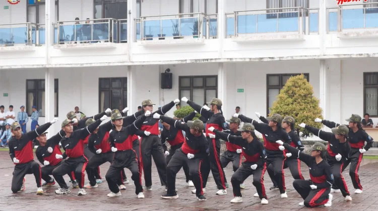 Kekompakan Siswa SMA/SMK Warnai LKBB Kota Gunungsitoli