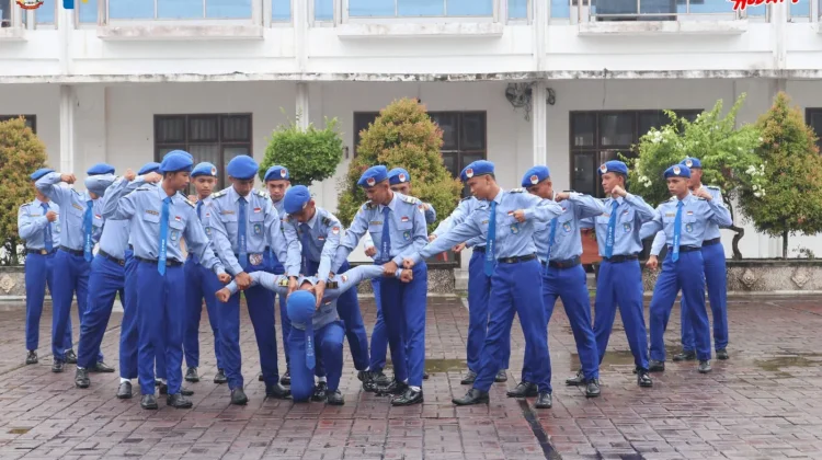 Kekompakan Siswa SMA/SMK Warnai LKBB Kota Gunungsitoli