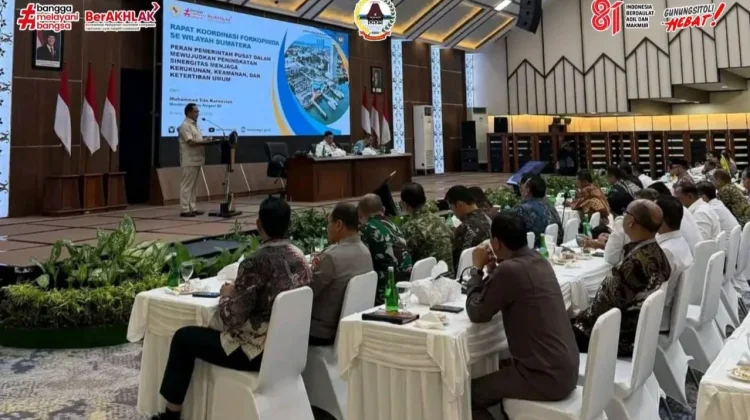Wali Kota Gunungsitoli Hadiri Apresiasi Pemda Berprestasi 2026 di Batam