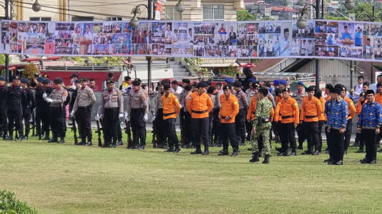 Persiapan Upacara Detik-detik Proklamasi di Kota Gunungsitoli