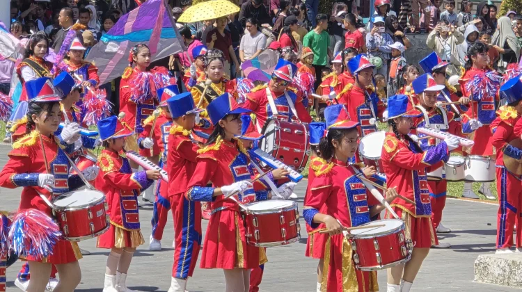 Drumband SD Negeri 070975 Gunungsitoli