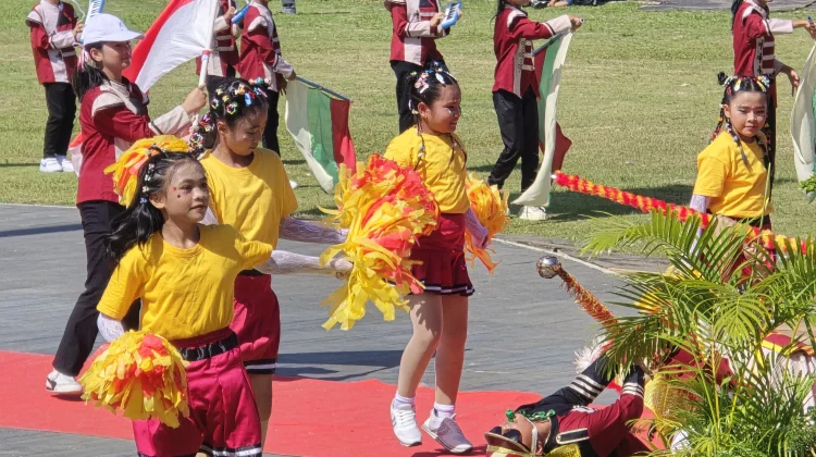 Drumband SD Negeri 074038 Tohia Semarakkan Hari Kemerdekaan RI