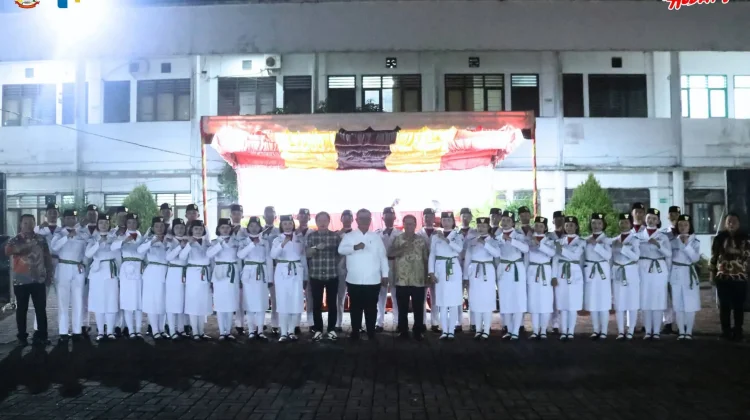 Sukses Melaksanakan Tugas, Walikota Gunungsitoli Apresiasi Paskibraka