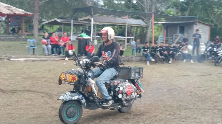 Pemuda Asal Kaltim dan Palu Touring ke Nias