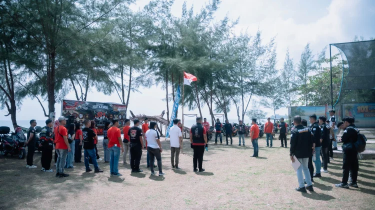 Bikers Nias Gelar Upacara Hut -81 Kemri