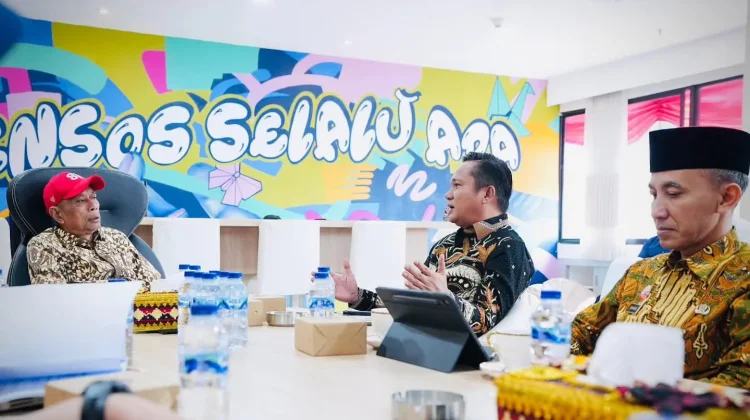 Bupati Nias Barat Temui Wamensos