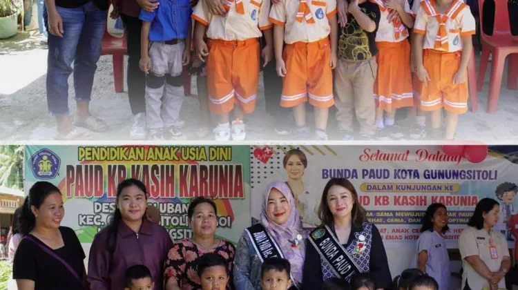 Bunda Paud Kota Gunungsitoli Kunjungi KB PAUD Kasih Karunia