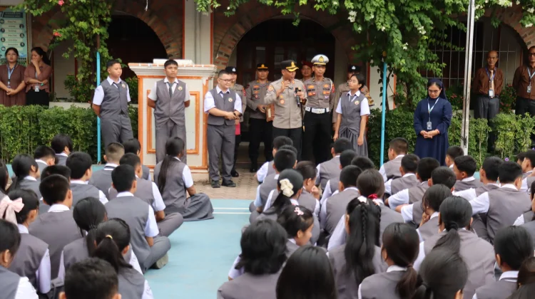 Polres Nias Gelar Program Paham AI kepada Pelajar SMA Xaverius