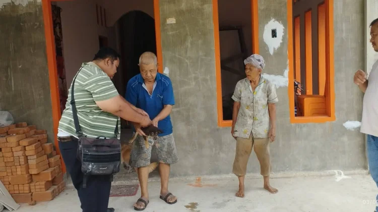 Pemdes Tulumbaho Lakukan Vaksin Anjing Rabies