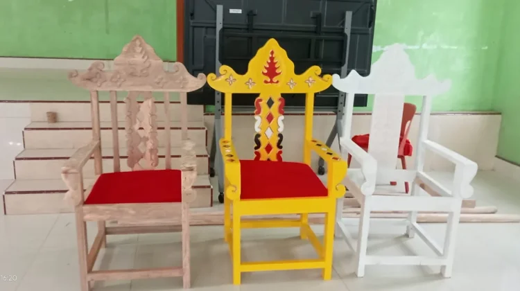 Kembangkan Usaha UMKM Melalui Produksi Kursi Bene'o