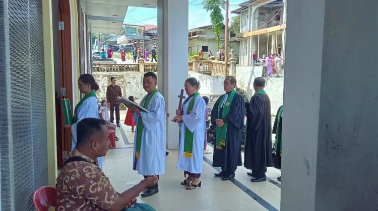 Pdt. Agus Riang Wati Harefa Dilantik sebagai Pendeta Fungsional BNKP