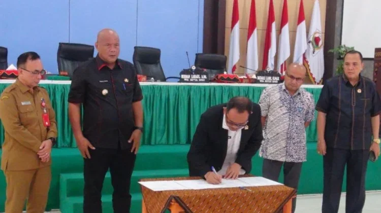 Bupati Nias Utara Tandatangani Nota Kesepakatan Perubahan KUA-PPAS APBD 2026