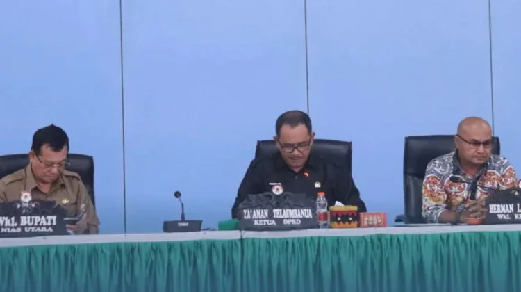 Fraksi-Fraksi DPRD Nias Utara Sampaikan Pemandangan Umum Ranperda Perubahan APBD
