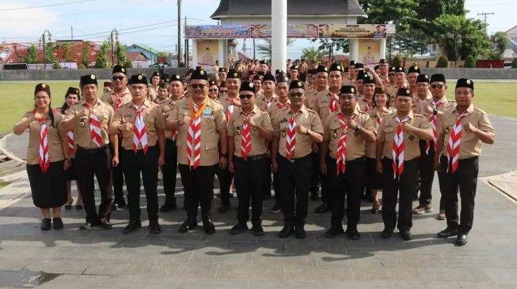 Pramuka Gunungsitoli Idanoi Dikukuhkan, Ketua PKK Harapkan Ruang Tumbuh Positif