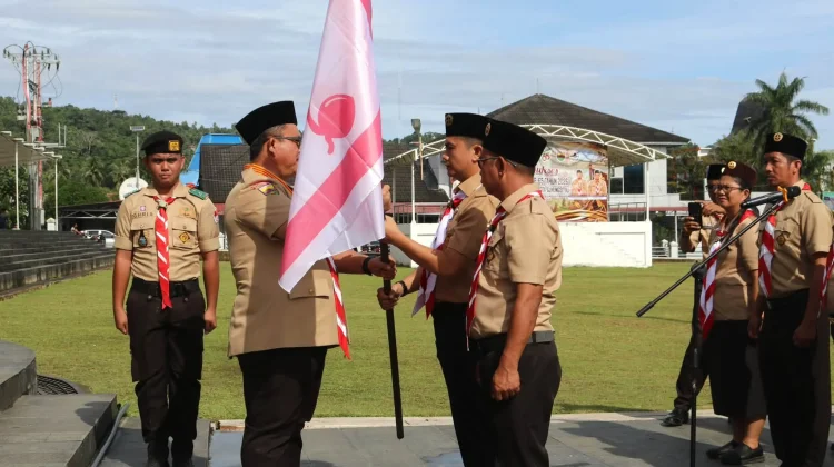 Pramuka Gunungsitoli Idanoi Dikukuhkan, Ketua PKK Harapkan Ruang Tumbuh Positif