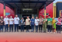 Bupati Nias Sambut Kedatangan Menteri Pendidikan Dasar dan Menengah RI