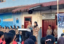 Upacara Apresiasi Prestasi Murid SMA Swasta Pembda 1 Gunungsitoli