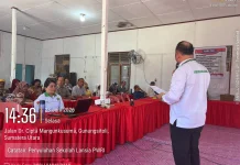 Penyuluhan Spiritual dan Batin di Sekolah Lansia PWRI Gunungsitoli